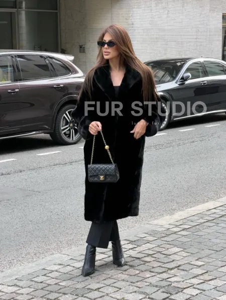 Шуба из меха норки SAGA FURS с капюшоном - фото 3