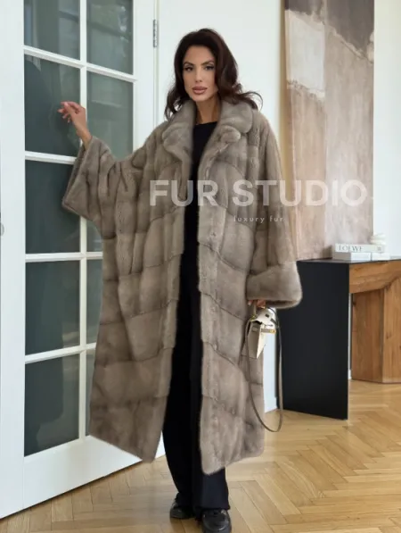 Серо-голубая норковая шуба - фото 7