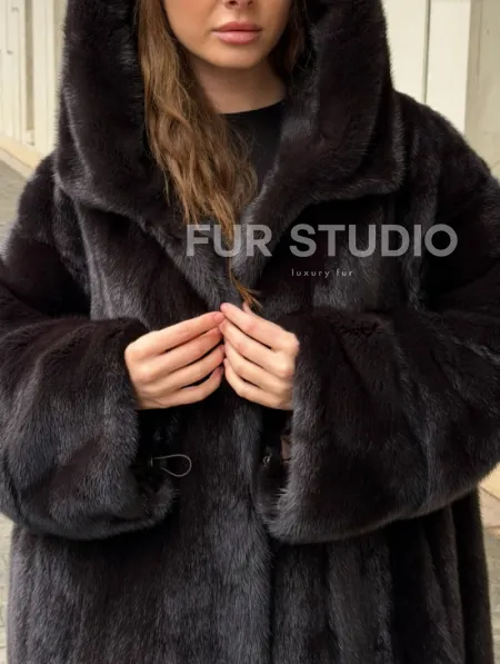 Норковая шуба с капюшоном - фото 1