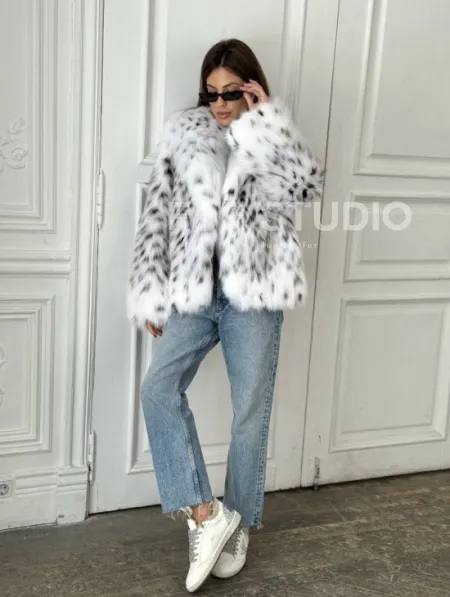 Полушубок из меха аукционной лисы (реплика канадской рыси) - фото 7