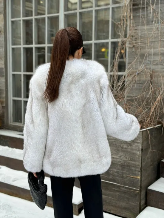 Песцовая шуба вертикального цельного кроя из меха песца - фото 8