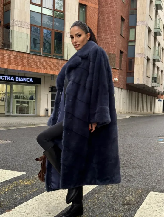 Норковая шуба-пальто в цвете джинс, стиль  “Бохо“ — батальный размер - фото 10