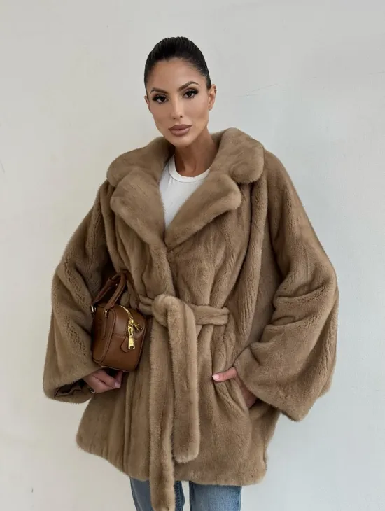 Шуба норковая SAGA FURS летучая мышь в натуральном цвете пастель - фото 0