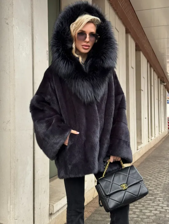 Полушубок норковый автоледи с отделкой из чернобурки на капюшоне - фото 6