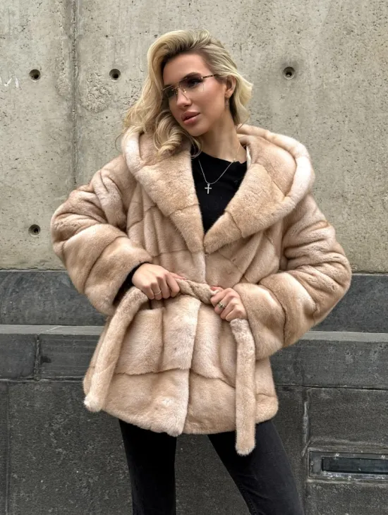 Женский норковый полушубок Premium fur с капюшоном 