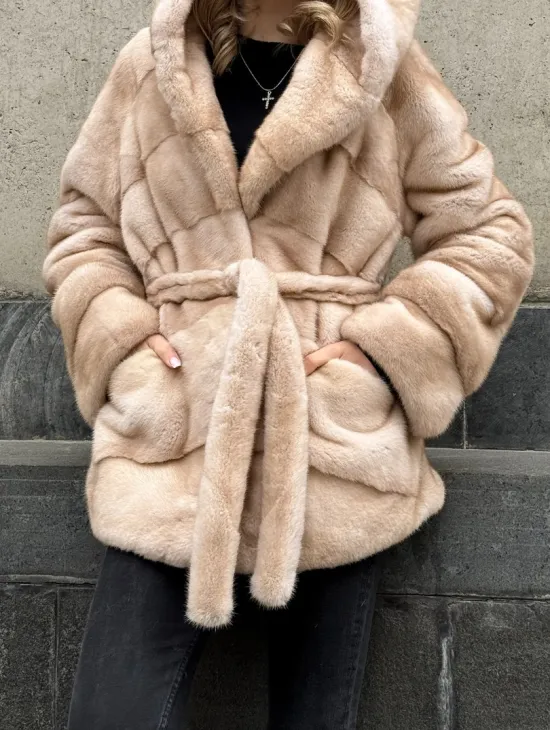 Женский норковый полушубок Premium fur с капюшоном 