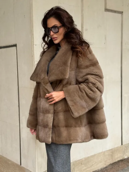 Норковая шуба бежевая - фото 8