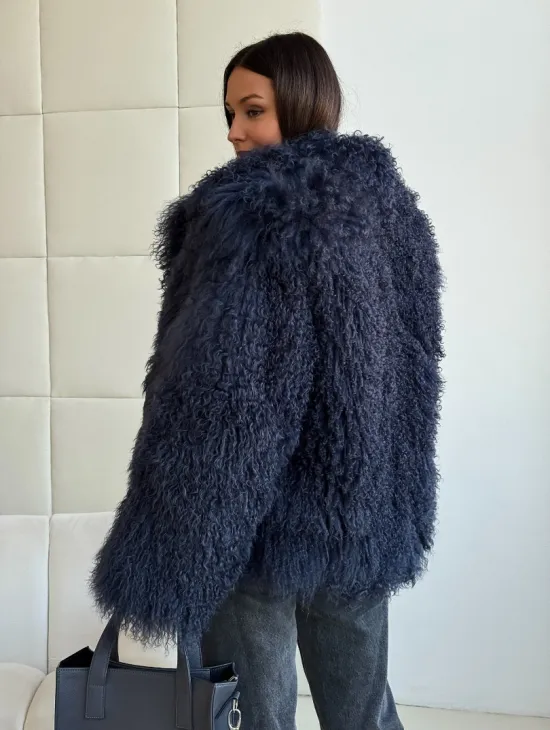 Шуба из ламы - цвет джинс - фото 4