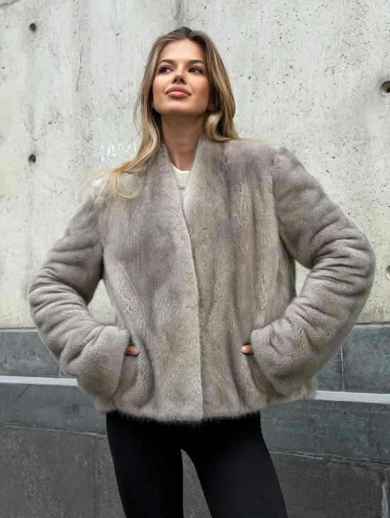 Короткий норковый жакет - фото 5