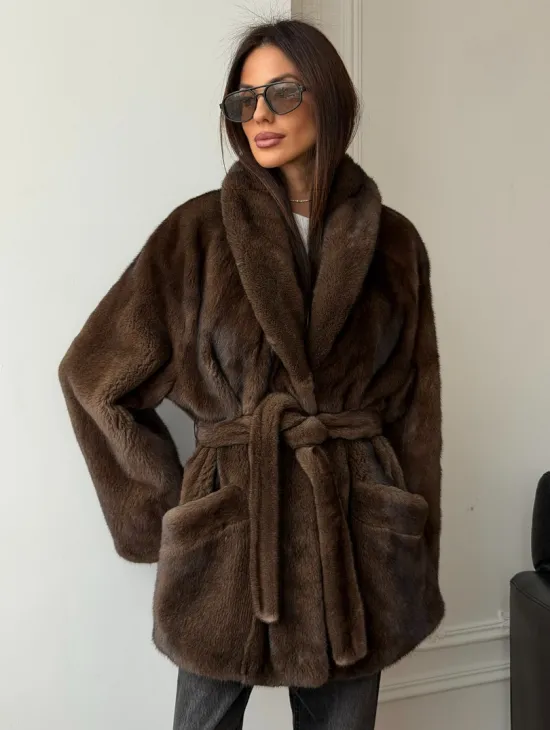 Коричневая норковая шуба под пояс - воротник шаль - фото 11