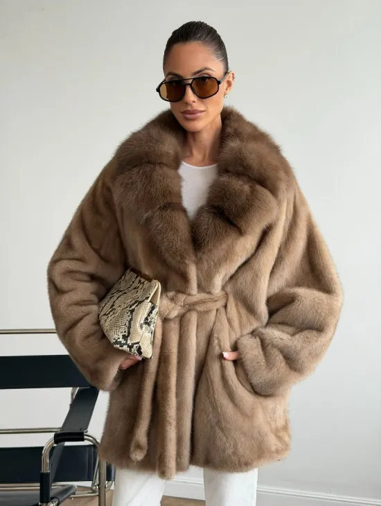 Шуба норковая с воротником куница - летучая мышь - фото 7