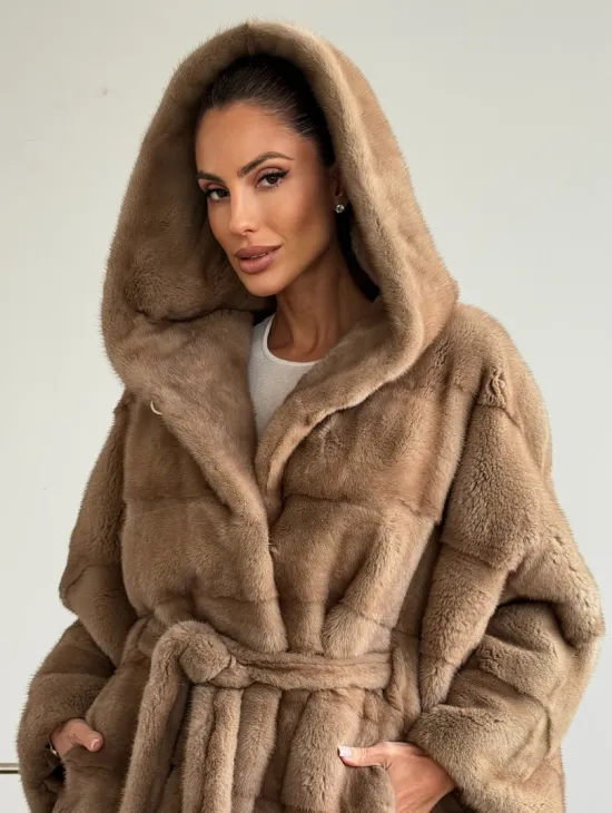 Норка пастель с капюшоном - летучая мышь - фото 4