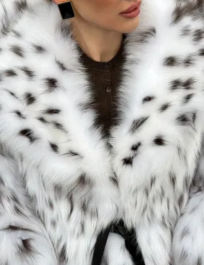 Шуба из лисьего меха под рысь с капюшоном - фото 1