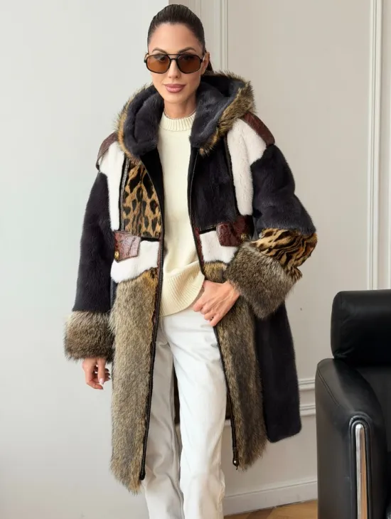 Комбинированная норковая шуба с капюшоном - фото 0