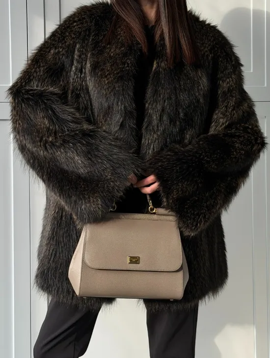 Женский полушубок из меха Финского енота Saga - фото 1