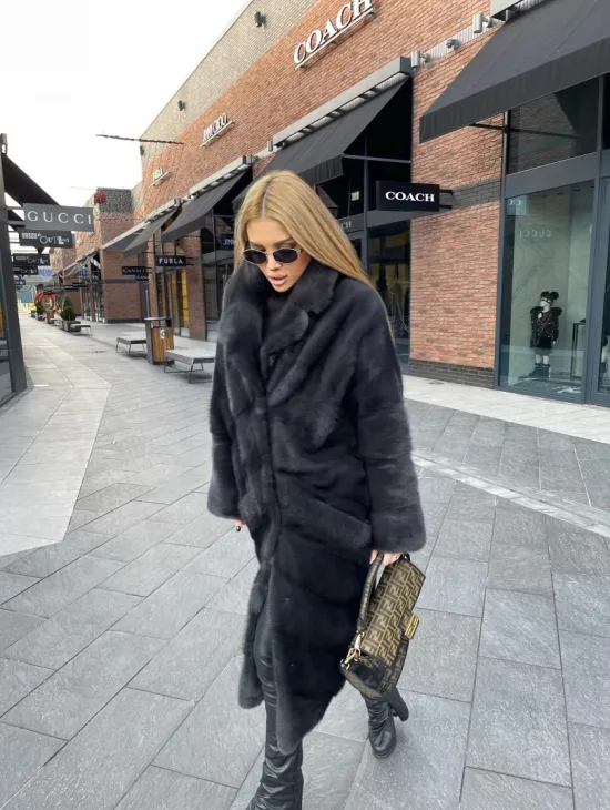 Шуба из меха норки с английским воротником - цвет графит - фото 2