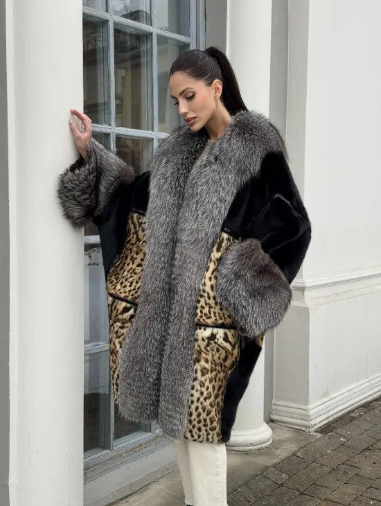 Комбинированная шуба из норки и чернобурой лисы - фото 10